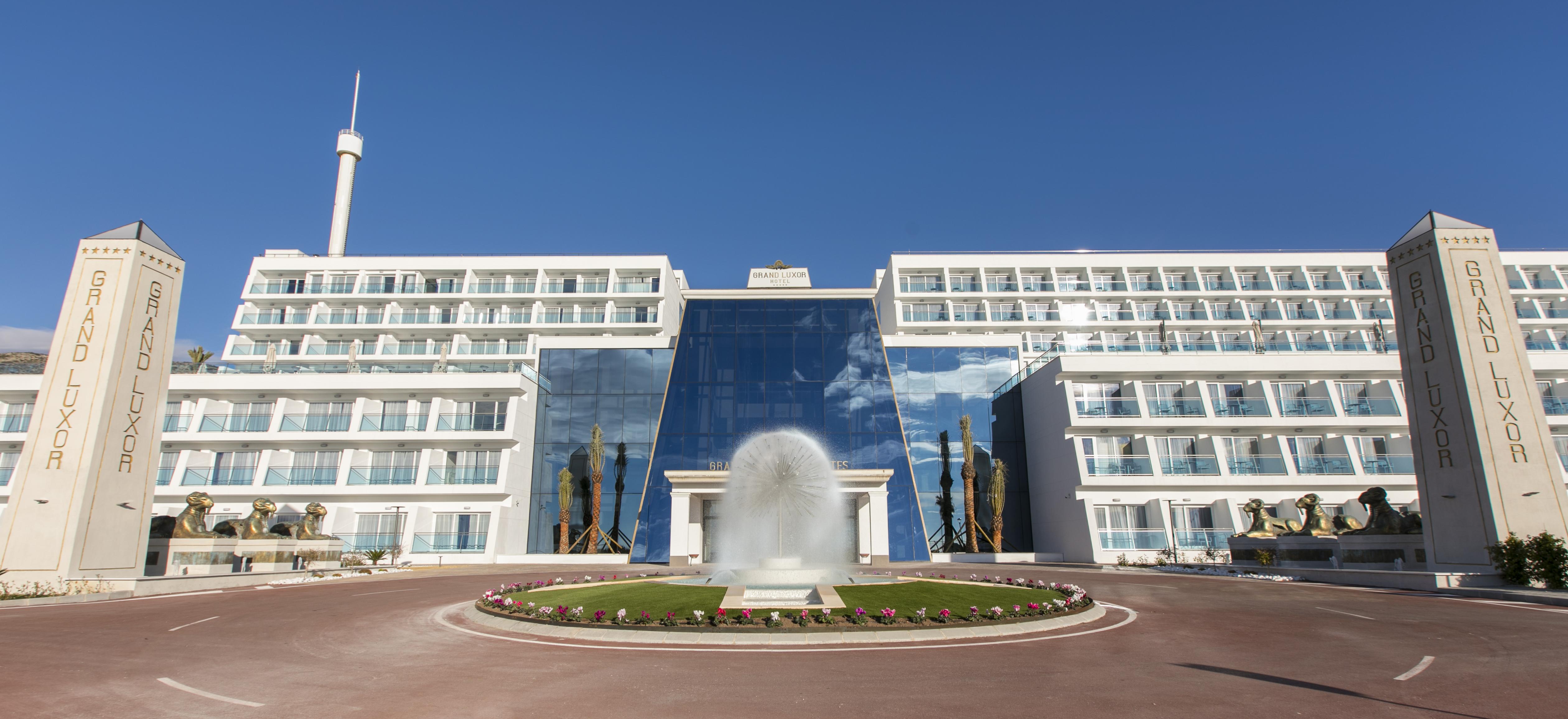 Grand Luxor Hotel Benidorm Exterior foto